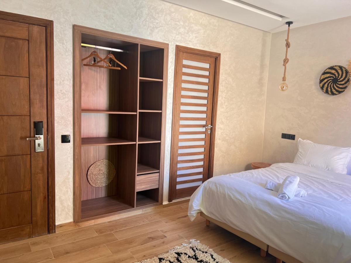 Apartment Side